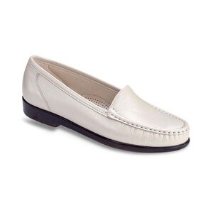SAS Simplify - Everyday‎ Loafer Women’s Pearl Bone size 9S
